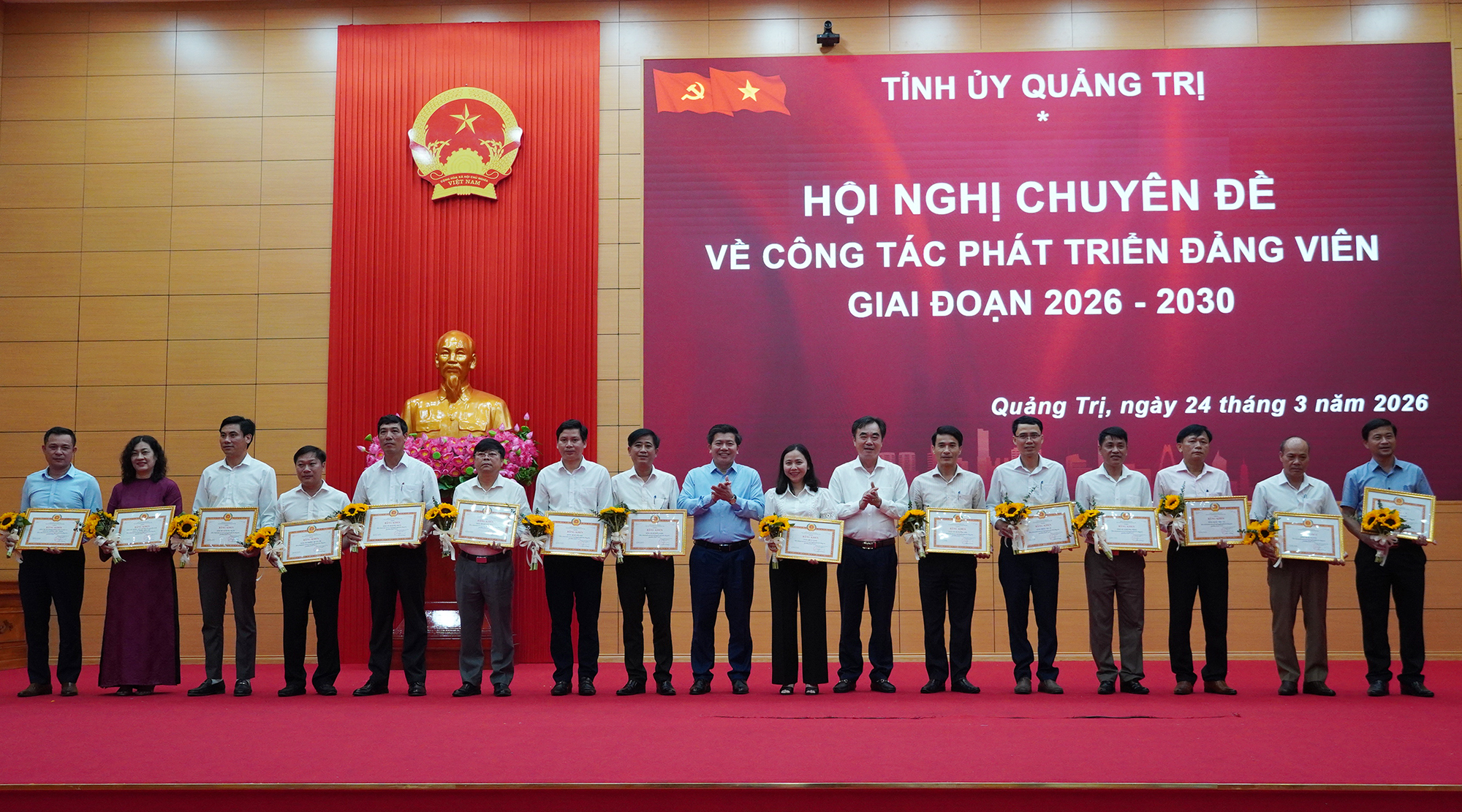 Tiếp tục nâng cao chất lượng công tác phát triển đảng viên, đáp ứng yêu cầu nhiệm vụ trong giai đoạn mới