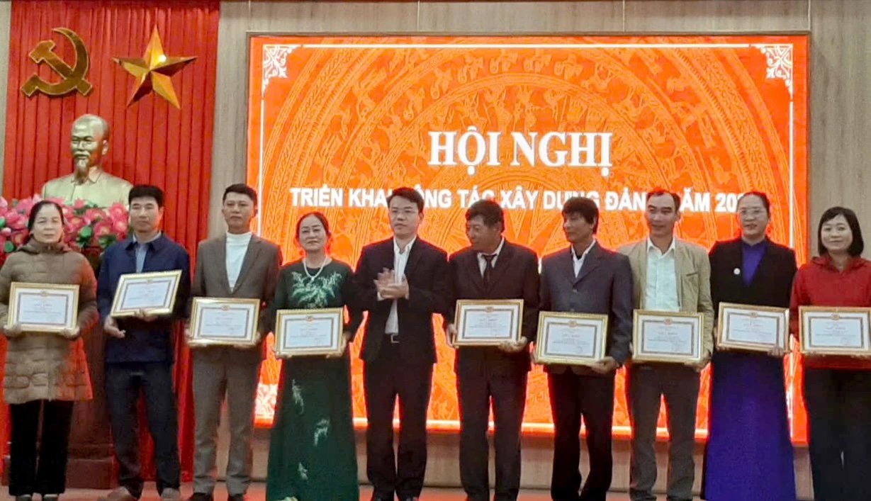 Đảng bộ xã Lệ Thủy: Vững từ cơ sở, mạnh từ tổ chức